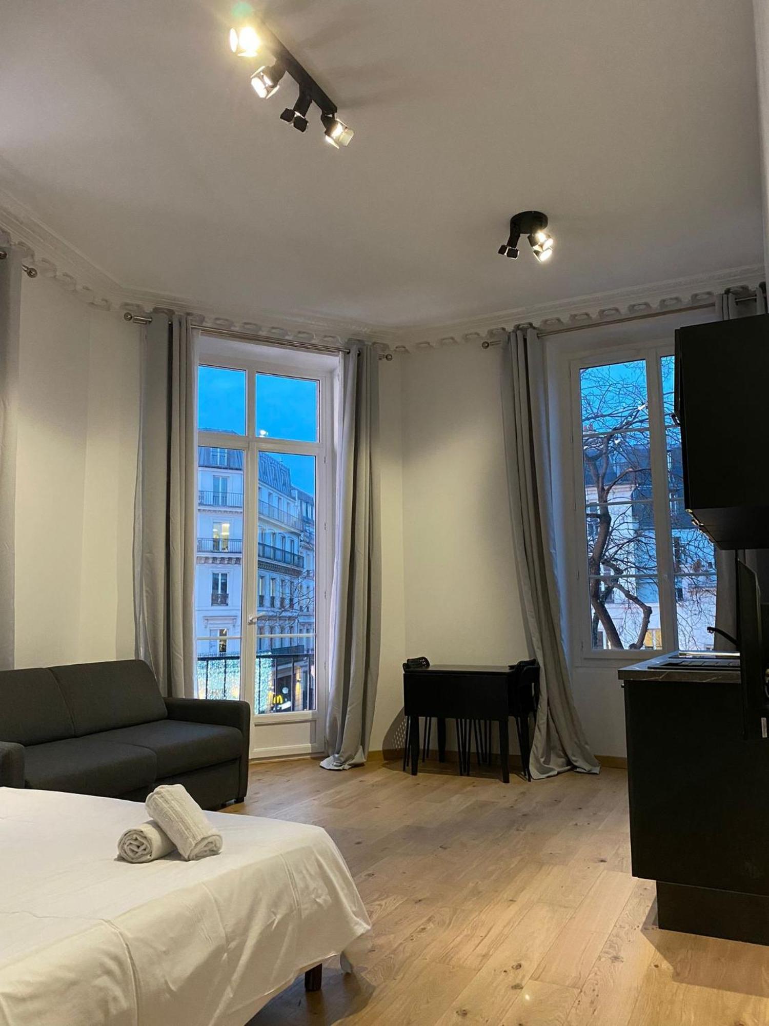 Studio Grand Rex Paris Exterior photo